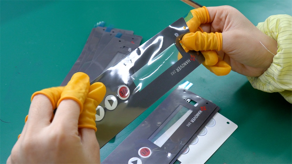 Product display generated by Luphi Electronics